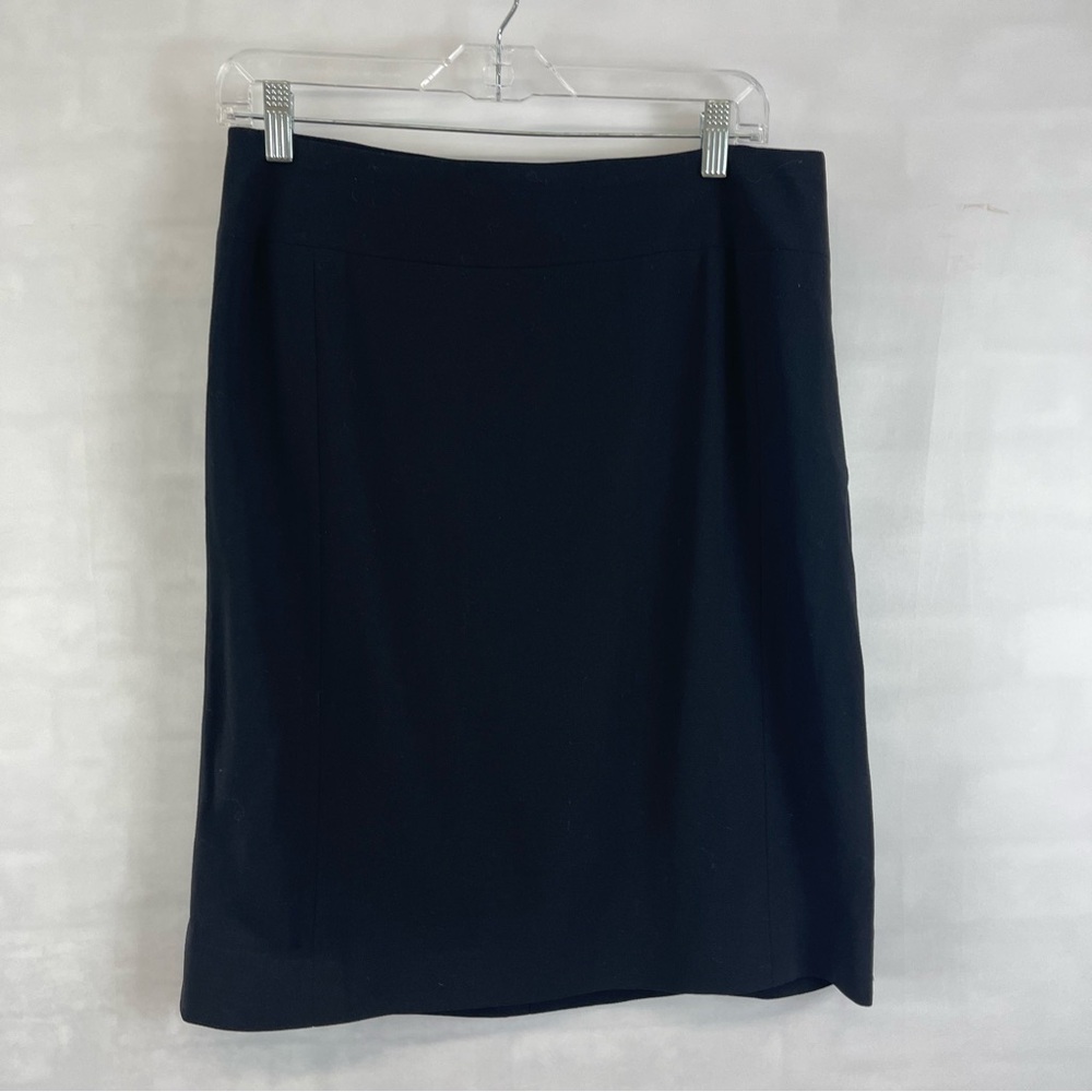 Chanel Boutique Black Wool Pencil Skirt‎ 98A P11485V02954 Size 46 Made in France